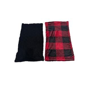 King Red black buffalo plaid shams with black sherpa back zipper closure nwot
